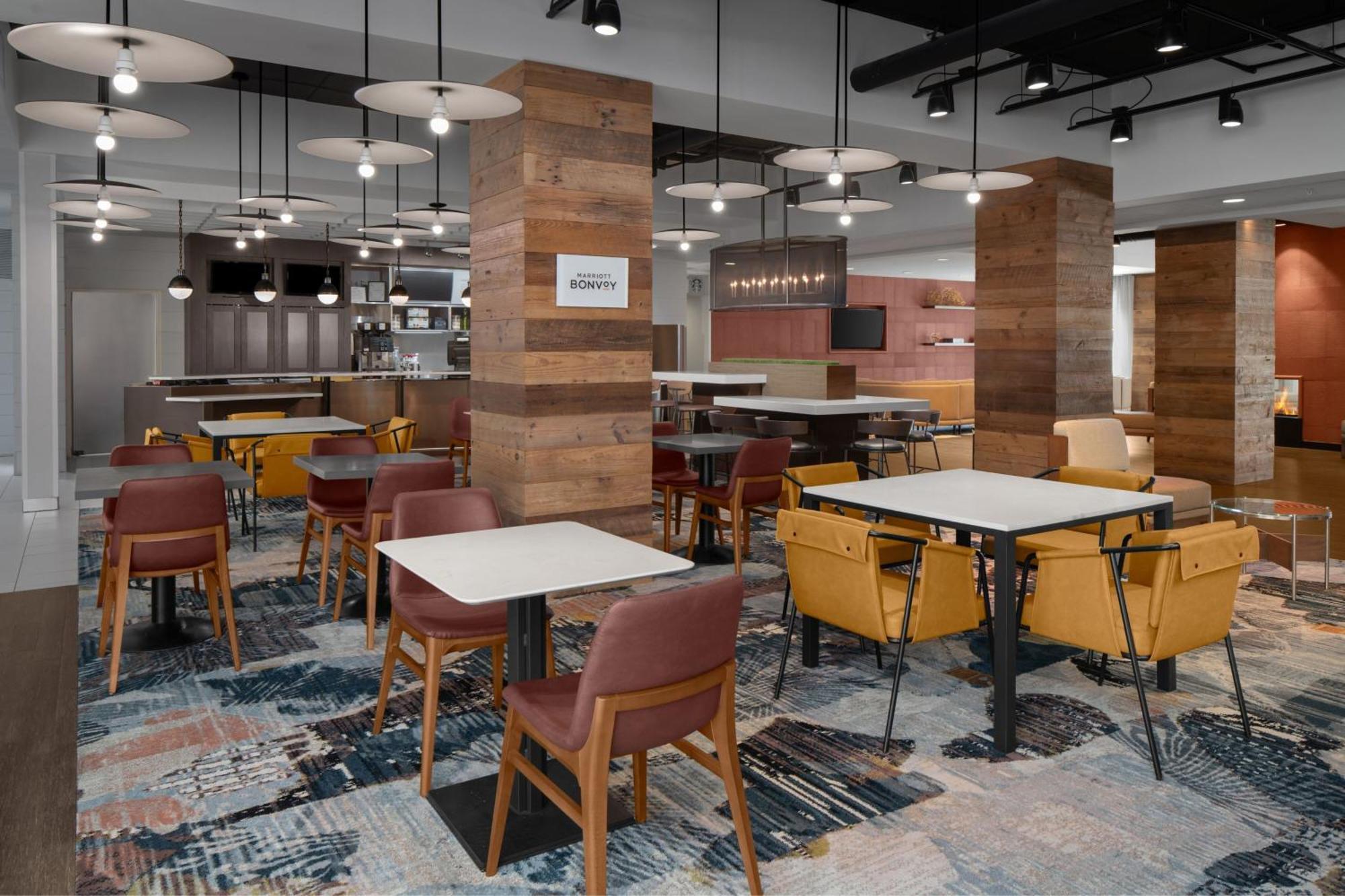 Courtyard By Marriott Charleston Summerville Exterior foto